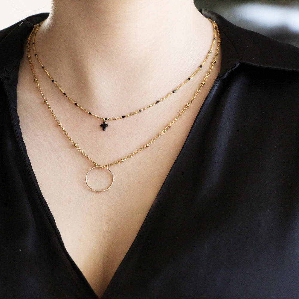 COLLIER MOON
